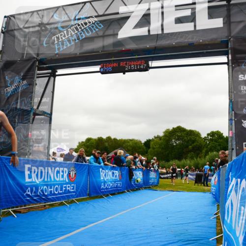 30.08.2026 - Elbe Triathlon Hamburg LAZAROV Photography http://msf.ph/oto/10084402 30.08.2026 11:41:51 Ziel 1272, 1310 meine-sportfotos.de