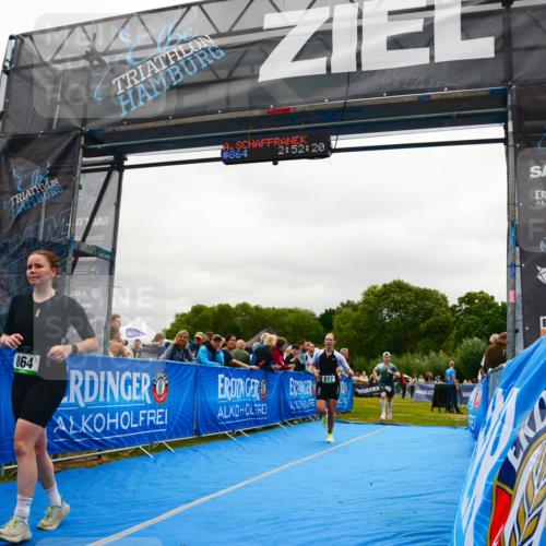 30.08.2026 - Elbe Triathlon Hamburg LAZAROV Photography http://msf.ph/oto/10084454 30.08.2026 11:42:20 Ziel 792, 817, 864 meine-sportfotos.de