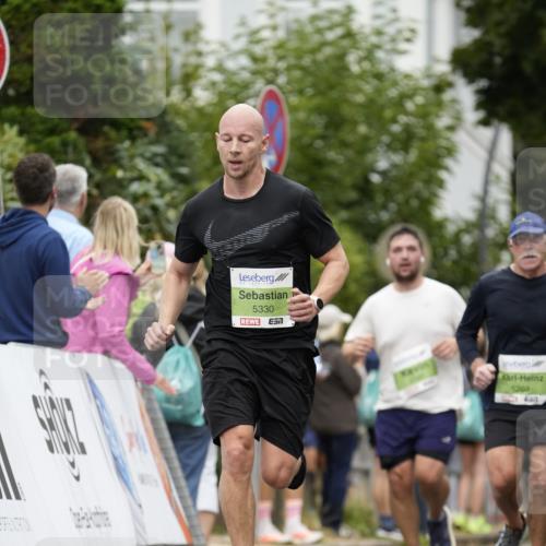 30.08.2026 - Blankeneser Heldenlauf Patografie http://msf.ph/oto/10084515 30.08.2026 10:26:38 Ziel 5146, 5203, 5219, 5330, 5503, 5779, 5791 meine-sportfotos.de