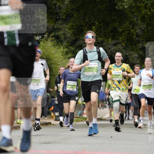 30.08.2026 - Blankeneser Heldenlauf Patografie http://msf.ph/oto/10084527 30.08.2026 10:26:41 Ziel 5146, 5203, 5330, 5503, 5729, 5779, 5791 meine-sportfotos.de