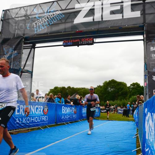 30.08.2026 - Elbe Triathlon Hamburg LAZAROV Photography http://msf.ph/oto/10084540 30.08.2026 11:43:00 Ziel 768, 805, 918, 1257, 1303, 1316, 1325 meine-sportfotos.de