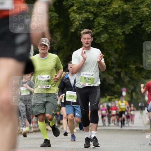 30.08.2026 - Blankeneser Heldenlauf Patografie http://msf.ph/oto/10084553 30.08.2026 10:26:52 Ziel 5023, 5209, 5233, 5271, 5299, 5323, 5465, 5474, 5498, 5505, 5506, 5616 meine-sportfotos.de