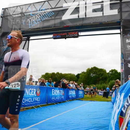 30.08.2026 - Elbe Triathlon Hamburg LAZAROV Photography http://msf.ph/oto/10084559 30.08.2026 11:43:03 Ziel 768, 805, 918, 1107, 1316, 1325 meine-sportfotos.de