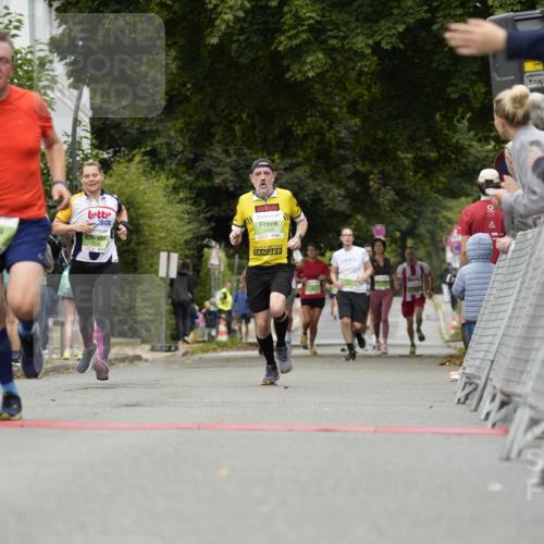 30.08.2026 - Blankeneser Heldenlauf Patografie http://msf.ph/oto/10084578 30.08.2026 10:27:03 Ziel 5018, 5123, 5269, 5314, 5349, 5450, 5474, 5498 meine-sportfotos.de
