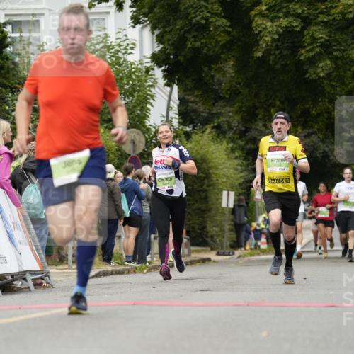 30.08.2026 - Blankeneser Heldenlauf Patografie http://msf.ph/oto/10084583 30.08.2026 10:27:04 Ziel 5018, 5123, 5269, 5314, 5349, 5450, 5498 meine-sportfotos.de