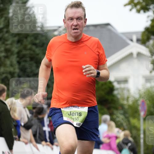 30.08.2026 - Blankeneser Heldenlauf Patografie http://msf.ph/oto/10084589 30.08.2026 10:27:05 Ziel 5018, 5123, 5269, 5314, 5349, 5450 meine-sportfotos.de