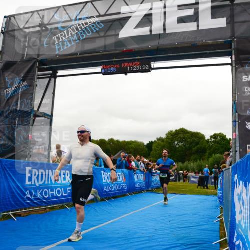 30.08.2026 - Elbe Triathlon Hamburg LAZAROV Photography http://msf.ph/oto/10084628 30.08.2026 11:43:36 Ziel 538, 1156, 1273 meine-sportfotos.de