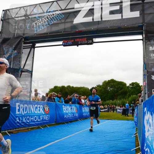 30.08.2026 - Elbe Triathlon Hamburg LAZAROV Photography http://msf.ph/oto/10084633 30.08.2026 11:43:36 Ziel 538, 1156, 1273 meine-sportfotos.de