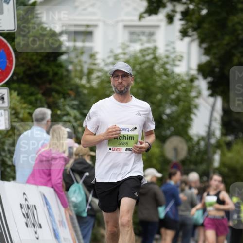 30.08.2026 - Blankeneser Heldenlauf Patografie http://msf.ph/oto/10084677 30.08.2026 10:27:59 Ziel 5040, 5225, 5255, 5585, 5798, 5856 meine-sportfotos.de