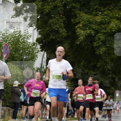 30.08.2026 - Blankeneser Heldenlauf Patografie http://msf.ph/oto/10084711 30.08.2026 10:28:19 Ziel 5130, 5478, 5537, 5663, 5713, 5805, 5806, 5807, 5808, 5850, 5851 meine-sportfotos.de