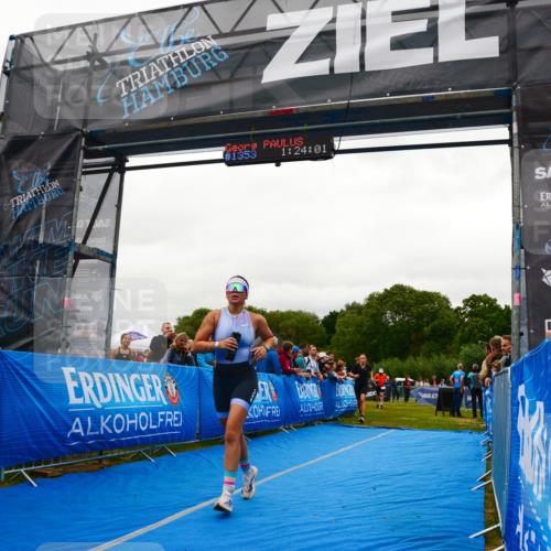 30.08.2026 - Elbe Triathlon Hamburg LAZAROV Photography http://msf.ph/oto/10084755 30.08.2026 11:44:21 Ziel 808, 875, 1239 meine-sportfotos.de