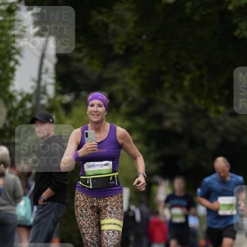 30.08.2026 - Blankeneser Heldenlauf Patografie http://msf.ph/oto/10084756 30.08.2026 10:28:42 Ziel 5466, 5674, 5847 meine-sportfotos.de