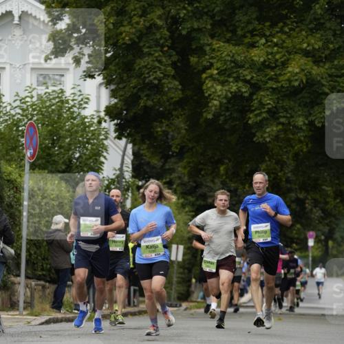 30.08.2026 - Blankeneser Heldenlauf Patografie http://msf.ph/oto/10084787 30.08.2026 10:29:02 Ziel 5276, 5285, 5286, 5600, 5601, 5630, 5696, 5895 meine-sportfotos.de