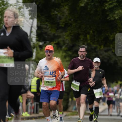 30.08.2026 - Blankeneser Heldenlauf Patografie http://msf.ph/oto/10084812 30.08.2026 10:29:17 Ziel 5014, 5118, 5499, 5525, 5526, 5528, 5543, 5656 meine-sportfotos.de