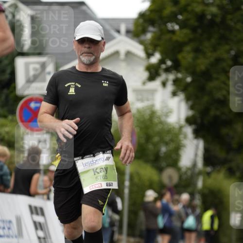 30.08.2026 - Blankeneser Heldenlauf Patografie http://msf.ph/oto/10084828 30.08.2026 10:29:25 Ziel 5499, 5528, 5656, 5765 meine-sportfotos.de