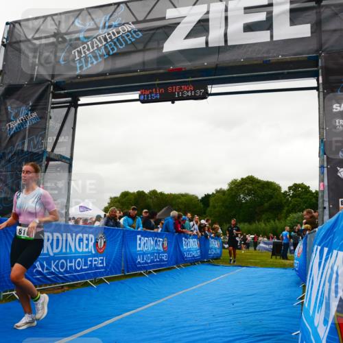 30.08.2026 - Elbe Triathlon Hamburg LAZAROV Photography http://msf.ph/oto/10084876 30.08.2026 11:44:52 Ziel 810, 1082, 1296, 1326 meine-sportfotos.de