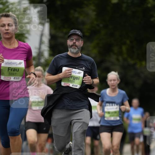 30.08.2026 - Blankeneser Heldenlauf Patografie http://msf.ph/oto/10084884 30.08.2026 10:30:10 Ziel 5191, 5301, 5393, 5597, 5624, 5649 meine-sportfotos.de