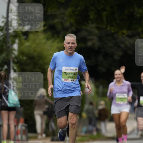 30.08.2026 - Blankeneser Heldenlauf Patografie http://msf.ph/oto/10084897 30.08.2026 10:30:18 Ziel 5019, 5301, 5393, 5597, 5624, 5649 meine-sportfotos.de