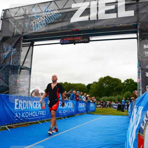 30.08.2026 - Elbe Triathlon Hamburg LAZAROV Photography http://msf.ph/oto/10084908 30.08.2026 11:45:12 Ziel 710, 1265 meine-sportfotos.de