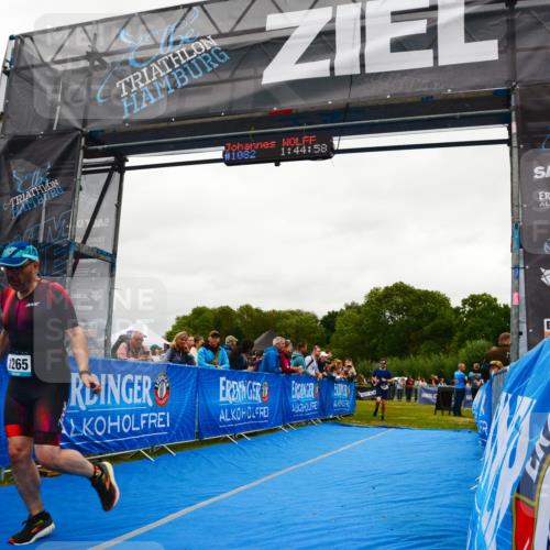 30.08.2026 - Elbe Triathlon Hamburg LAZAROV Photography http://msf.ph/oto/10084924 30.08.2026 11:45:18 Ziel 547, 1265 meine-sportfotos.de