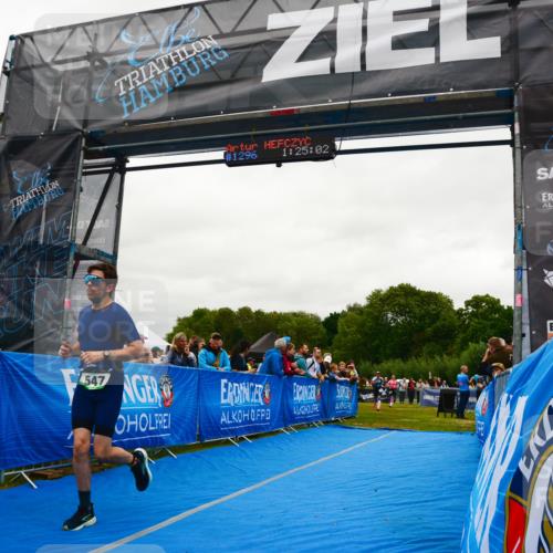30.08.2026 - Elbe Triathlon Hamburg LAZAROV Photography http://msf.ph/oto/10084939 30.08.2026 11:45:22 Ziel 547, 969 meine-sportfotos.de