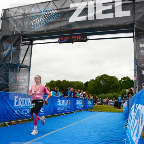30.08.2026 - Elbe Triathlon Hamburg LAZAROV Photography http://msf.ph/oto/10084963 30.08.2026 11:45:32 Ziel 868, 969, 985 meine-sportfotos.de