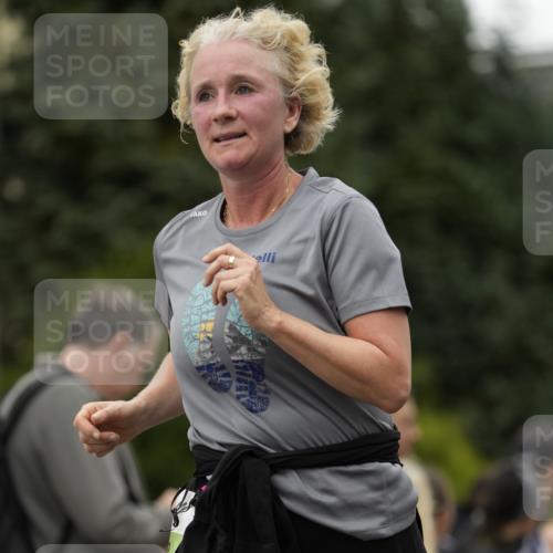 30.08.2026 - Blankeneser Heldenlauf Patografie http://msf.ph/oto/10084970 30.08.2026 10:31:02 Ziel 5132, 5226, 5460, 5507, 5677, 5720, 5721 meine-sportfotos.de