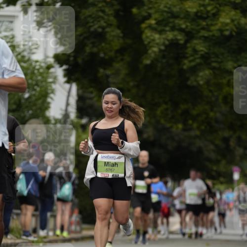 30.08.2026 - Blankeneser Heldenlauf Patografie http://msf.ph/oto/10084991 30.08.2026 10:31:18 Ziel 5182, 5267, 5346, 5715 meine-sportfotos.de