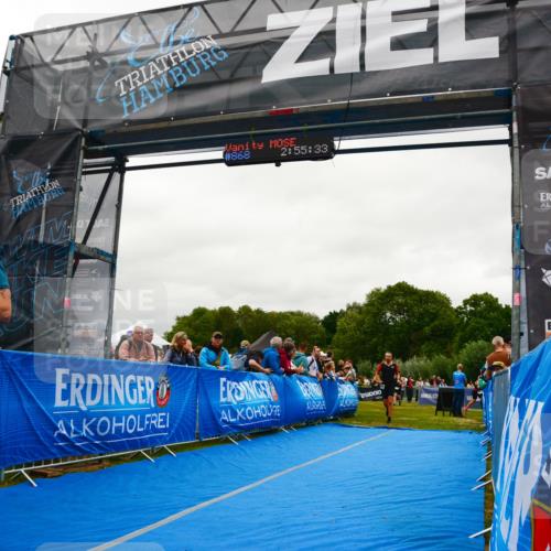30.08.2026 - Elbe Triathlon Hamburg LAZAROV Photography http://msf.ph/oto/10084998 30.08.2026 11:45:44 Ziel 1248, 1299 meine-sportfotos.de