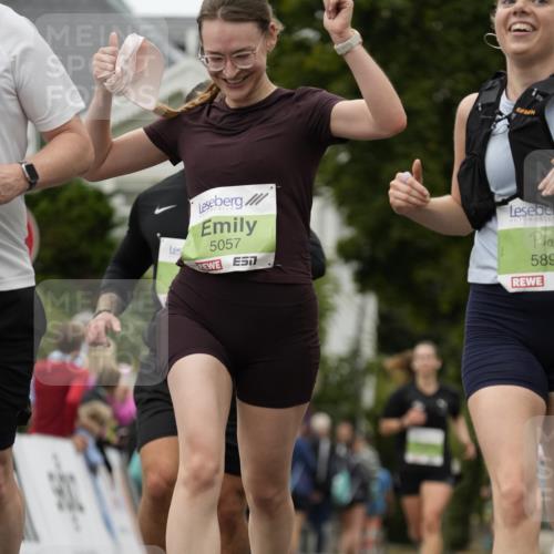 30.08.2026 - Blankeneser Heldenlauf Patografie http://msf.ph/oto/10085036 30.08.2026 10:31:36 Ziel 5057, 5141, 5155, 5157, 5170, 5171, 5354, 5496, 5552, 5885, 5892 meine-sportfotos.de