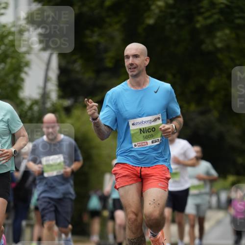 30.08.2026 - Blankeneser Heldenlauf Patografie http://msf.ph/oto/10085071 30.08.2026 10:32:01 Ziel 5025, 5089, 5609 meine-sportfotos.de