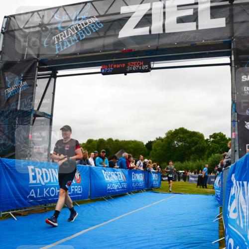 30.08.2026 - Elbe Triathlon Hamburg LAZAROV Photography http://msf.ph/oto/10085115 30.08.2026 11:47:12 Ziel 1294, 1311, 1379 meine-sportfotos.de