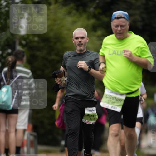 30.08.2026 - Blankeneser Heldenlauf Patografie http://msf.ph/oto/10085138 30.08.2026 10:32:44 Ziel 5692 meine-sportfotos.de