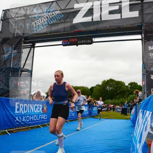 30.08.2026 - Elbe Triathlon Hamburg LAZAROV Photography http://msf.ph/oto/10085148 30.08.2026 11:47:30 Ziel 809, 814, 828, 857, 1383 meine-sportfotos.de