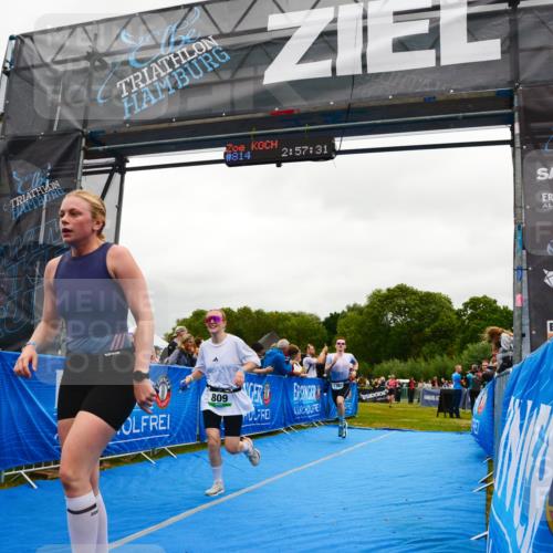 30.08.2026 - Elbe Triathlon Hamburg LAZAROV Photography http://msf.ph/oto/10085150 30.08.2026 11:47:31 Ziel 809, 814, 828, 857, 1383 meine-sportfotos.de
