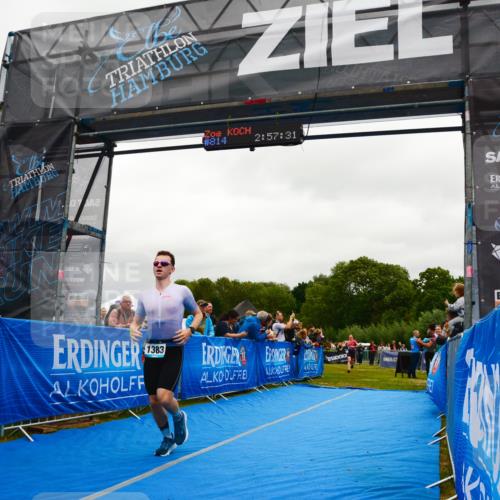30.08.2026 - Elbe Triathlon Hamburg LAZAROV Photography http://msf.ph/oto/10085166 30.08.2026 11:47:32 Ziel 809, 814, 828, 857, 1383 meine-sportfotos.de