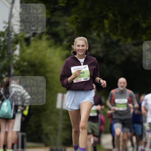 30.08.2026 - Blankeneser Heldenlauf Patografie http://msf.ph/oto/10085177 30.08.2026 10:33:03 Ziel 5614 meine-sportfotos.de