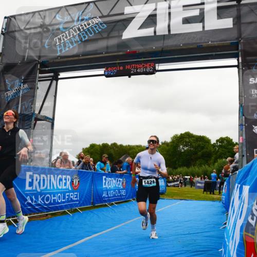 30.08.2026 - Elbe Triathlon Hamburg LAZAROV Photography http://msf.ph/oto/10085210 30.08.2026 11:48:03 Ziel 821, 914, 927, 1163, 1421 meine-sportfotos.de