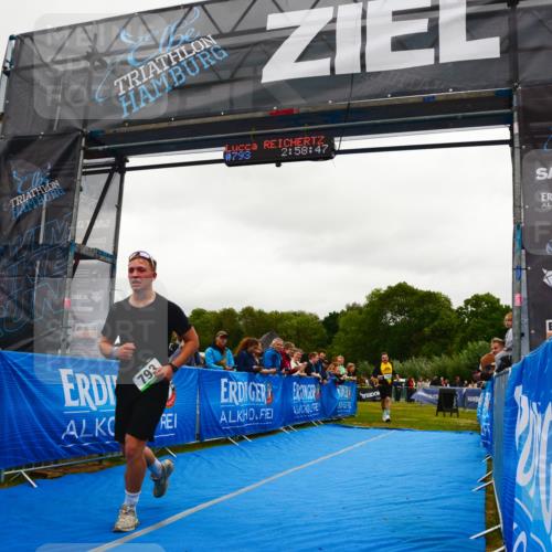 30.08.2026 - Elbe Triathlon Hamburg LAZAROV Photography http://msf.ph/oto/10085263 30.08.2026 11:48:46 Ziel 793, 1087 meine-sportfotos.de