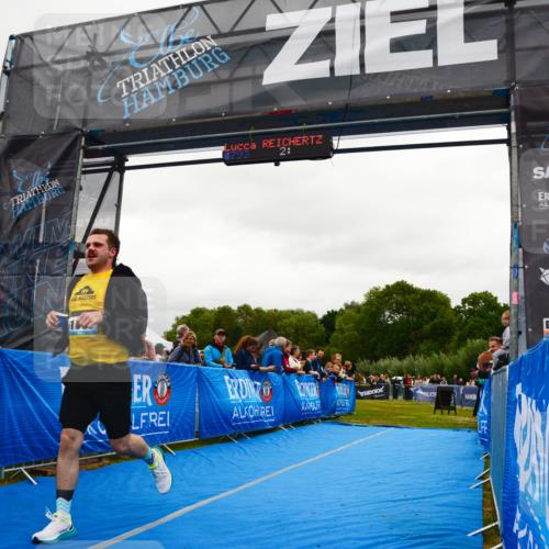 30.08.2026 - Elbe Triathlon Hamburg LAZAROV Photography http://msf.ph/oto/10085273 30.08.2026 11:48:51 Ziel 1087 meine-sportfotos.de