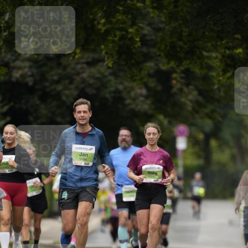 30.08.2026 - Blankeneser Heldenlauf Patografie http://msf.ph/oto/10085276 30.08.2026 10:34:01 Ziel 5211, 5256, 5294, 5337, 5369, 5700 meine-sportfotos.de