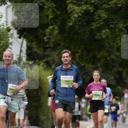 30.08.2026 - Blankeneser Heldenlauf Patografie http://msf.ph/oto/10085296 30.08.2026 10:34:06 Ziel 5256, 5294, 5403, 5454, 5486, 5700 meine-sportfotos.de