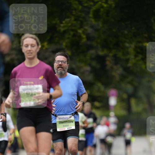 30.08.2026 - Blankeneser Heldenlauf Patografie http://msf.ph/oto/10085304 30.08.2026 10:34:08 Ziel 5256, 5370, 5403, 5454, 5486, 5700 meine-sportfotos.de
