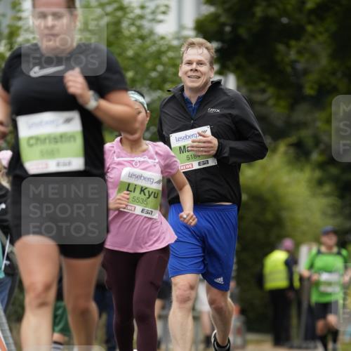 30.08.2026 - Blankeneser Heldenlauf Patografie http://msf.ph/oto/10085320 30.08.2026 10:34:27 Ziel 5161, 5184, 5302, 5373, 5535 meine-sportfotos.de