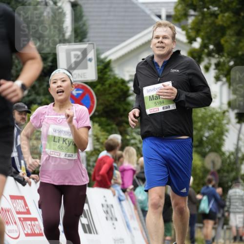 30.08.2026 - Blankeneser Heldenlauf Patografie http://msf.ph/oto/10085325 30.08.2026 10:34:30 Ziel 5161, 5184, 5302, 5535 meine-sportfotos.de
