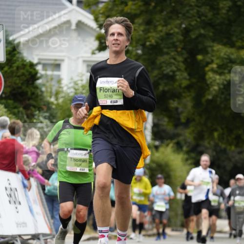 30.08.2026 - Blankeneser Heldenlauf Patografie http://msf.ph/oto/10085333 30.08.2026 10:34:39 Ziel 5246, 5536, 5802 meine-sportfotos.de