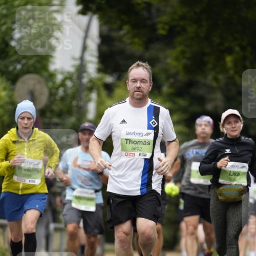 30.08.2026 - Blankeneser Heldenlauf Patografie http://msf.ph/oto/10085335 30.08.2026 10:34:42 Ziel 5052, 5096, 5246, 5536, 5802 meine-sportfotos.de