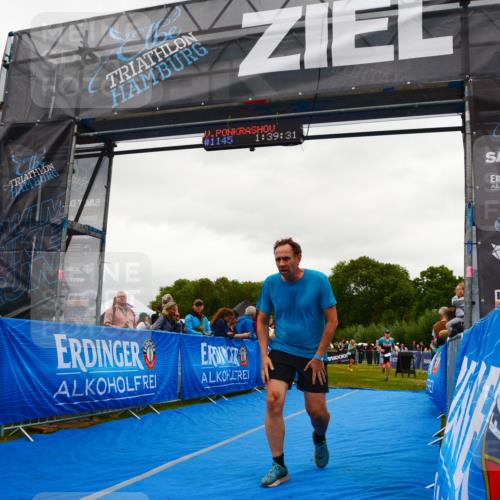 30.08.2026 - Elbe Triathlon Hamburg LAZAROV Photography http://msf.ph/oto/10085358 30.08.2026 11:49:32 Ziel 1145, 1252, 1363 meine-sportfotos.de