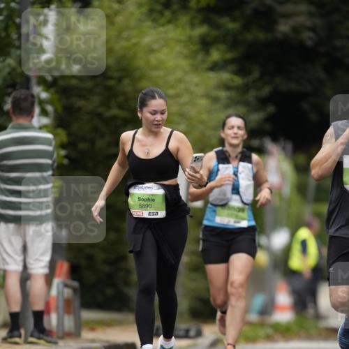 30.08.2026 - Blankeneser Heldenlauf Patografie http://msf.ph/oto/10085387 30.08.2026 10:35:14 Ziel 5387, 5789 meine-sportfotos.de