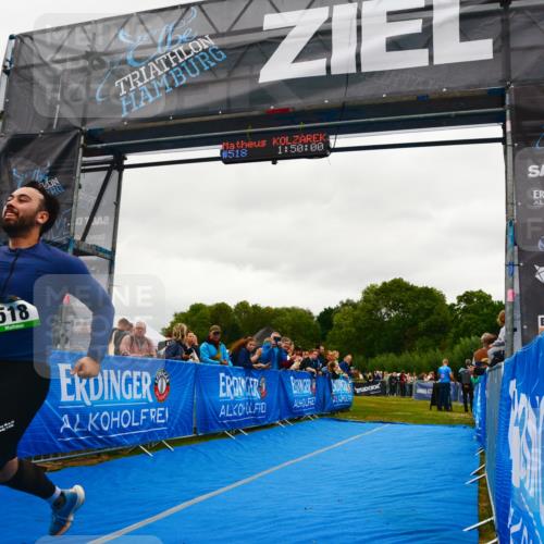 30.08.2026 - Elbe Triathlon Hamburg LAZAROV Photography http://msf.ph/oto/10085397 30.08.2026 11:49:59 Ziel 518, 960 meine-sportfotos.de